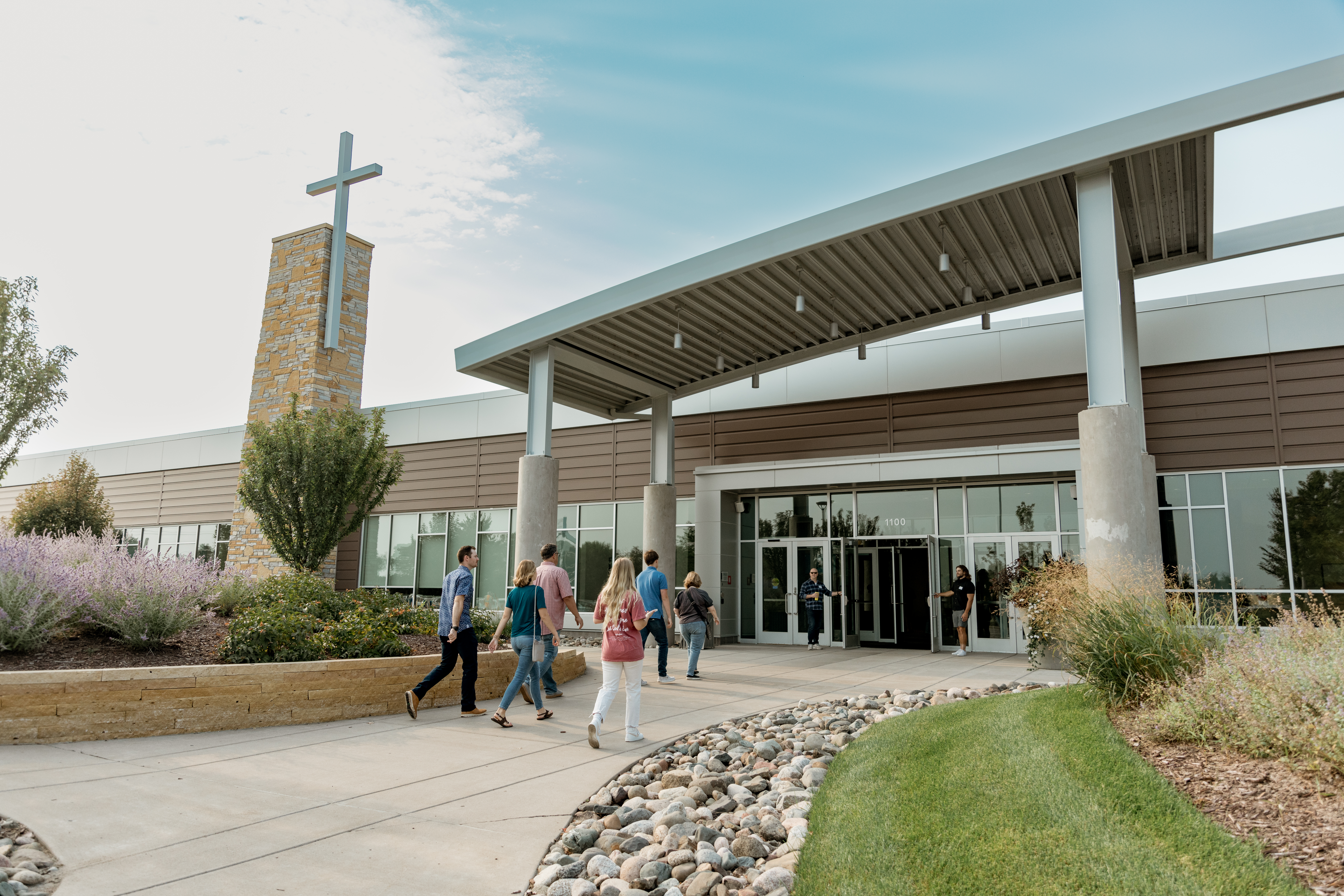 My First Experience of a Pre-1955 Holy Triduum - OnePeterFive, image size:8192x5464